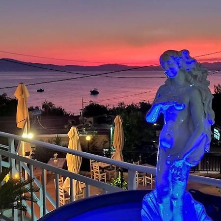 Marina'S Sea Home كالاماتا المظهر الخارجي الصورة