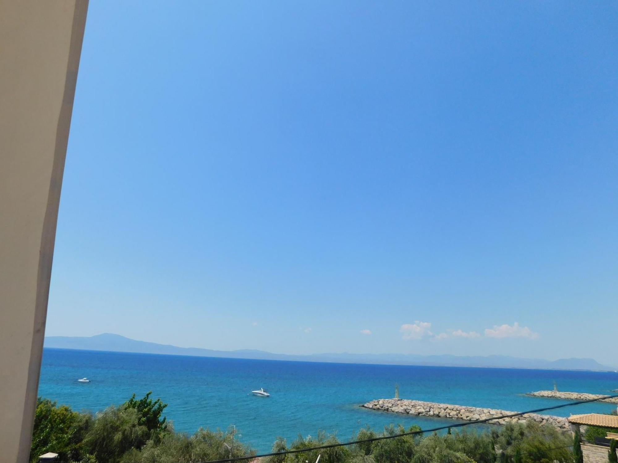 Marina'S Sea Home كالاماتا المظهر الخارجي الصورة