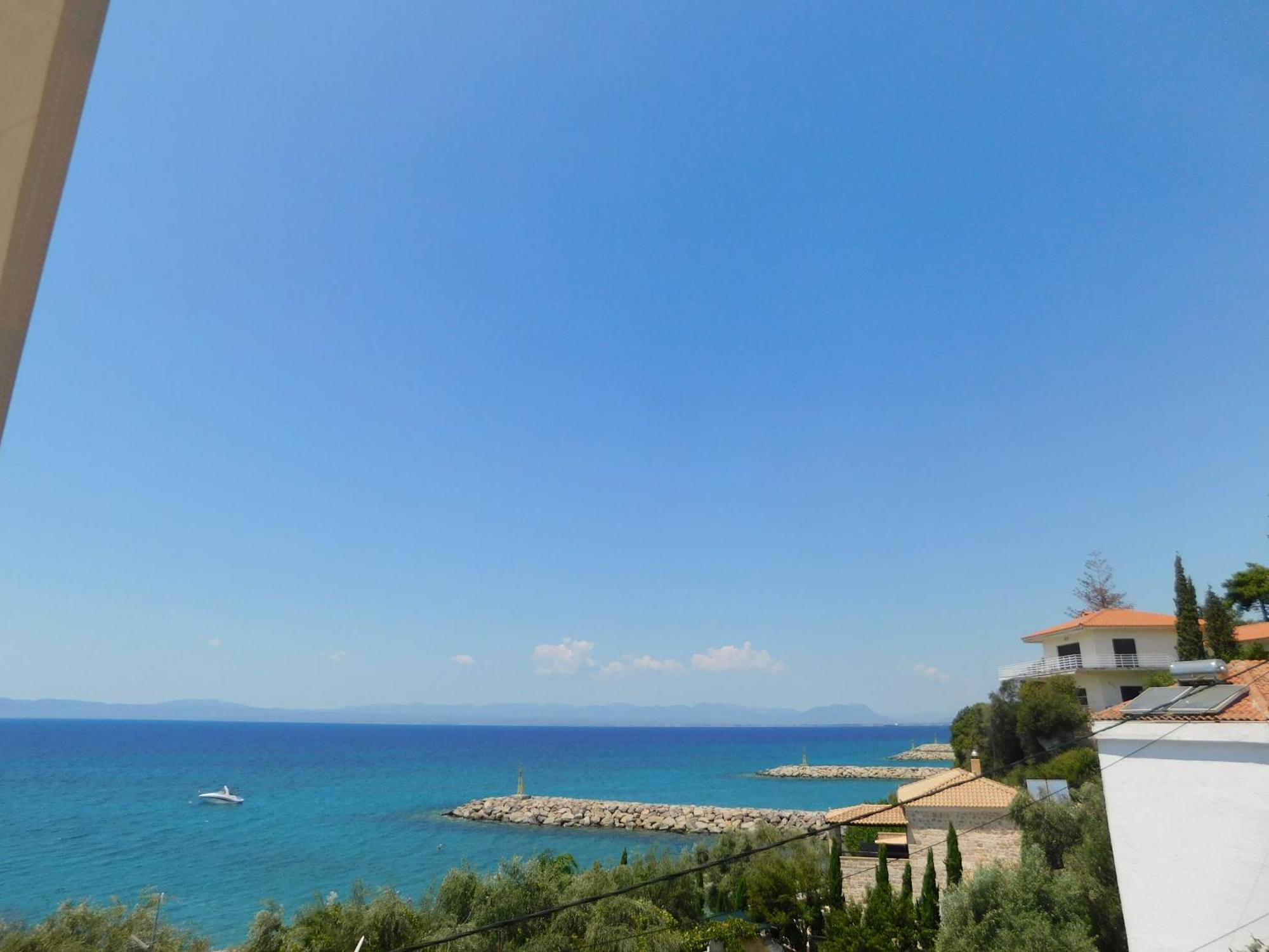 Marina'S Sea Home كالاماتا المظهر الخارجي الصورة